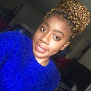 Meet your Posher, Brittney